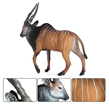 カモシカ black in green. 黒いカモシカも美しい。 Japanese serow shows